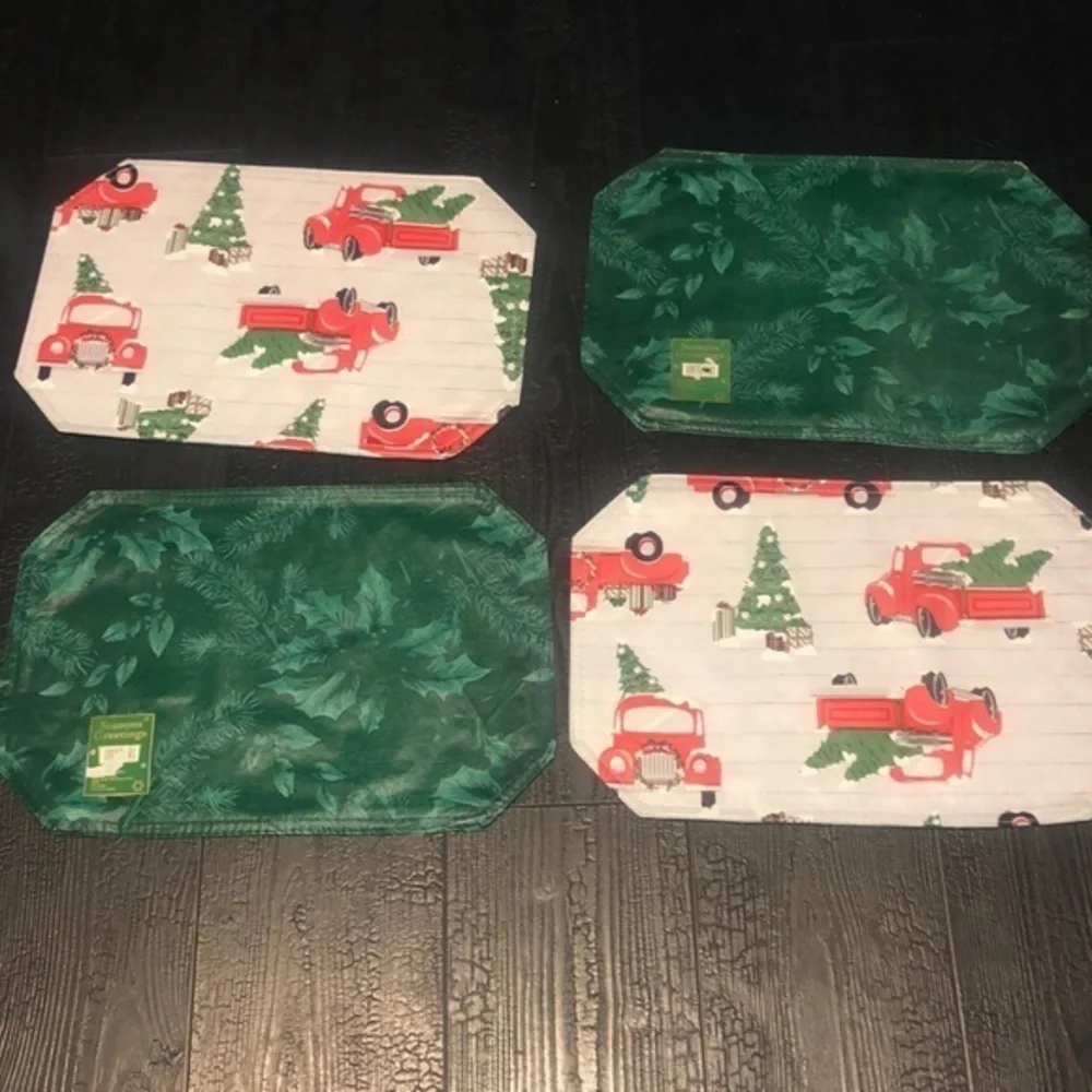 Farmhouse Red Pick Up Truck Christmas Placemats‎